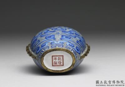 图片[3]-Copper lidded jar with vertical flanges and painted enamel decor, Qing dynasty, Qianlong reign (1736-1795)-China Archive